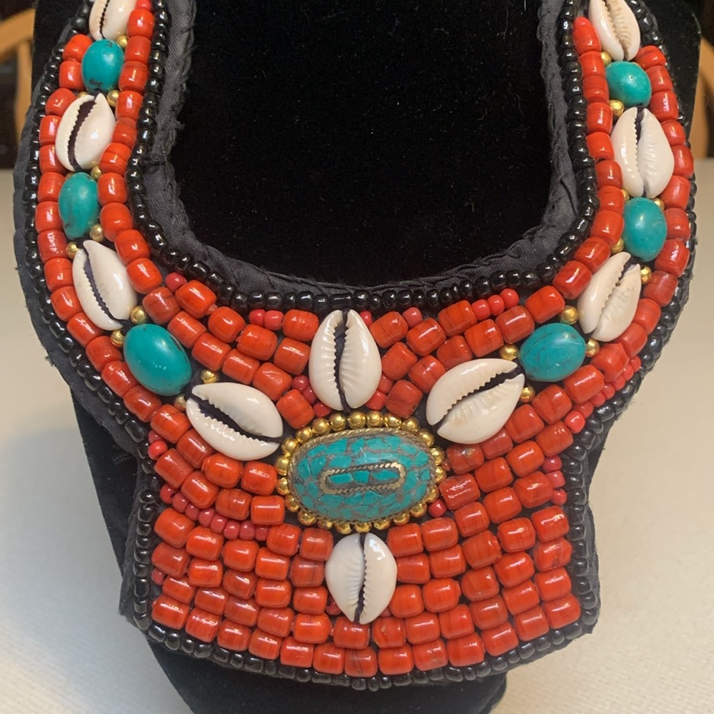 Handcrafted African Coral and Turquoise Cowrie Shell Beaded Tribal Necklace. - Picture 6 of 6